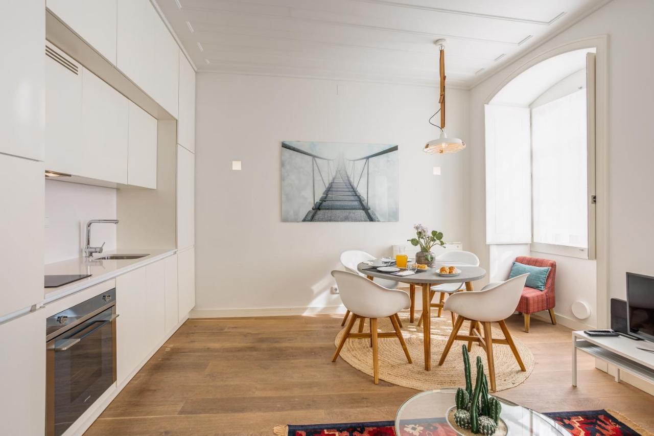 リスボンChic Tailor Made Flat In Chiadoアパートメント エクステリア 写真