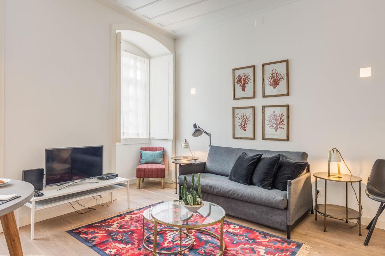 リスボンChic Tailor Made Flat In Chiadoアパートメント エクステリア 写真