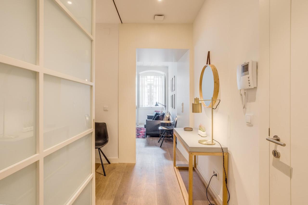 リスボンChic Tailor Made Flat In Chiadoアパートメント エクステリア 写真